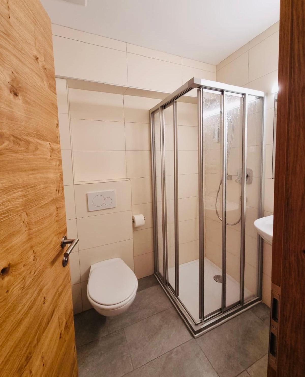 Glacier Rock Guesthouse ソルダ エクステリア 写真